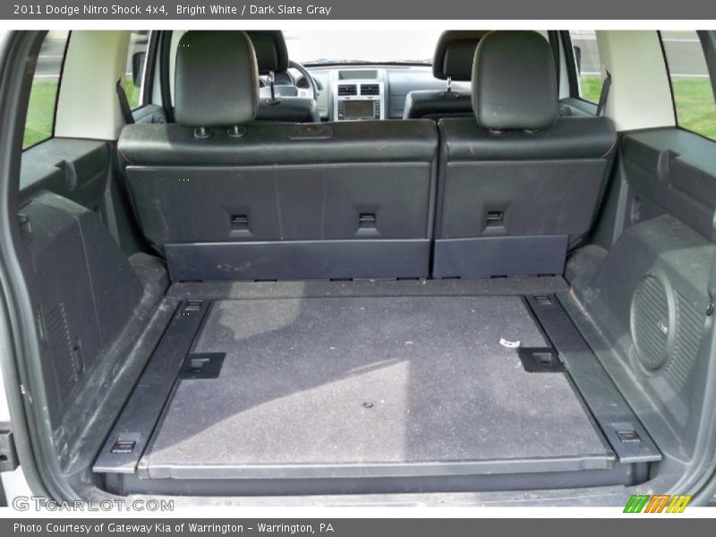 Bright White / Dark Slate Gray 2011 Dodge Nitro Shock 4x4