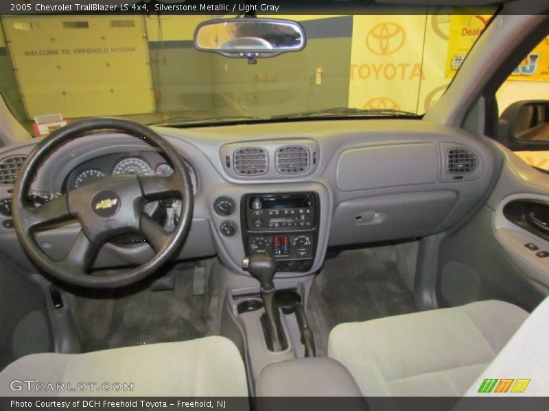 Silverstone Metallic / Light Gray 2005 Chevrolet TrailBlazer LS 4x4