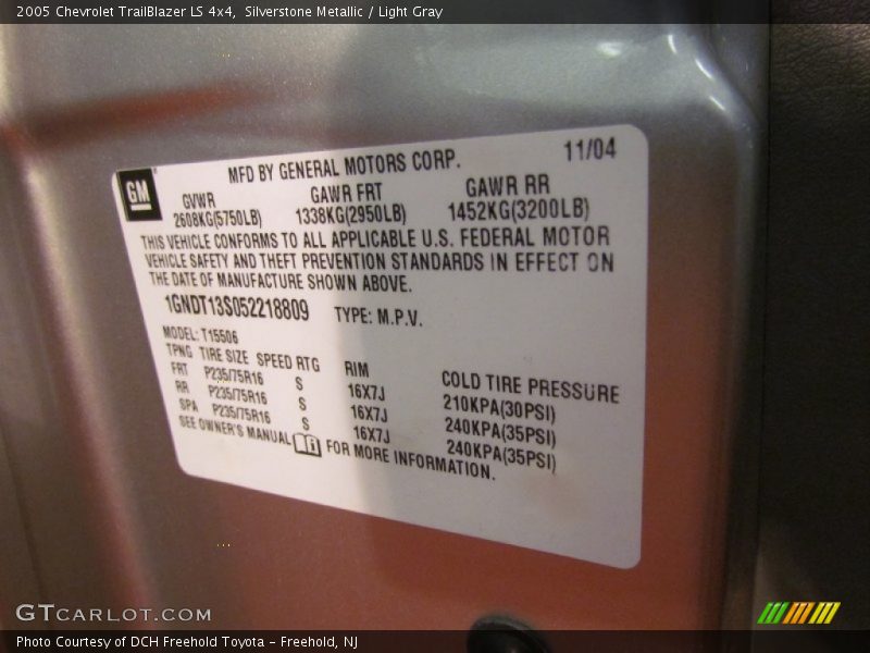 Silverstone Metallic / Light Gray 2005 Chevrolet TrailBlazer LS 4x4