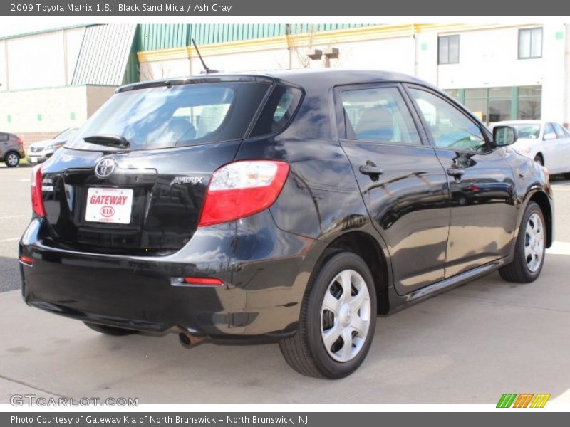 Black Sand Mica / Ash Gray 2009 Toyota Matrix 1.8
