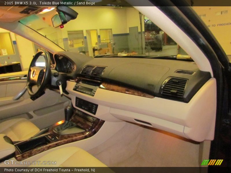 Toledo Blue Metallic / Sand Beige 2005 BMW X5 3.0i