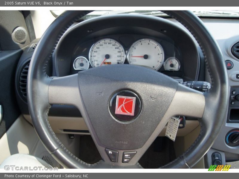 Black Onyx / Tan 2005 Saturn VUE V6