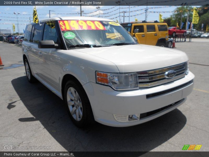 White Suede Clearcoat / Medium Light Stone 2009 Ford Flex SE