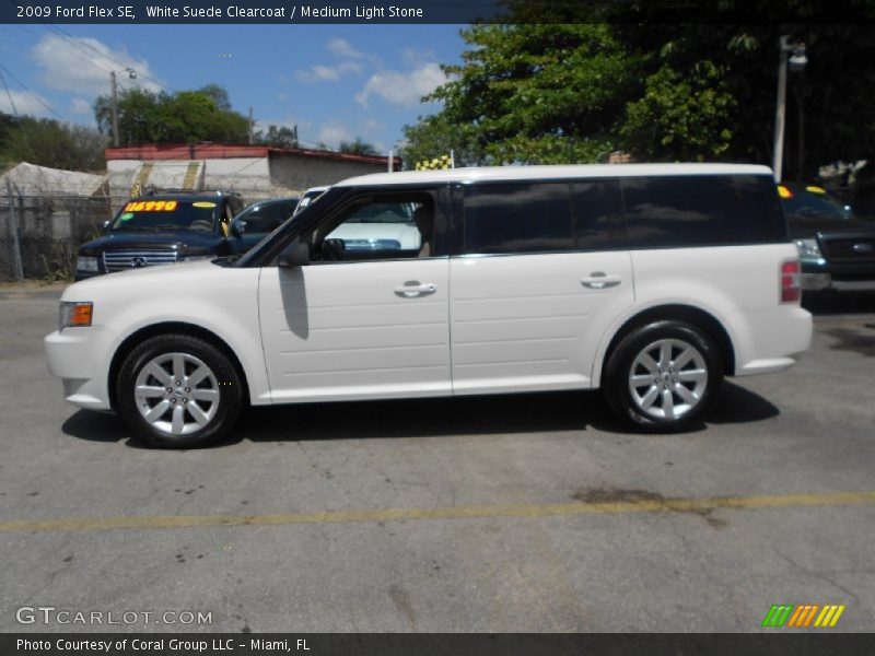White Suede Clearcoat / Medium Light Stone 2009 Ford Flex SE