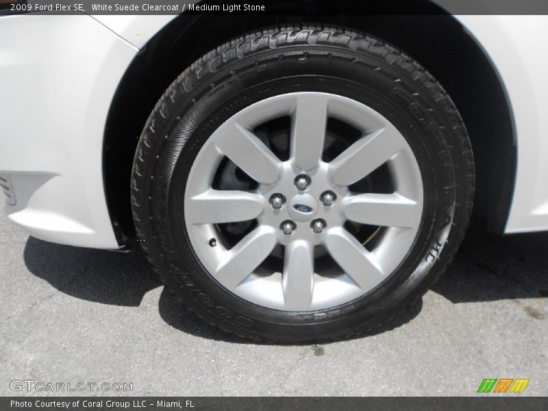 White Suede Clearcoat / Medium Light Stone 2009 Ford Flex SE