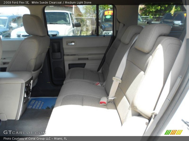 White Suede Clearcoat / Medium Light Stone 2009 Ford Flex SE