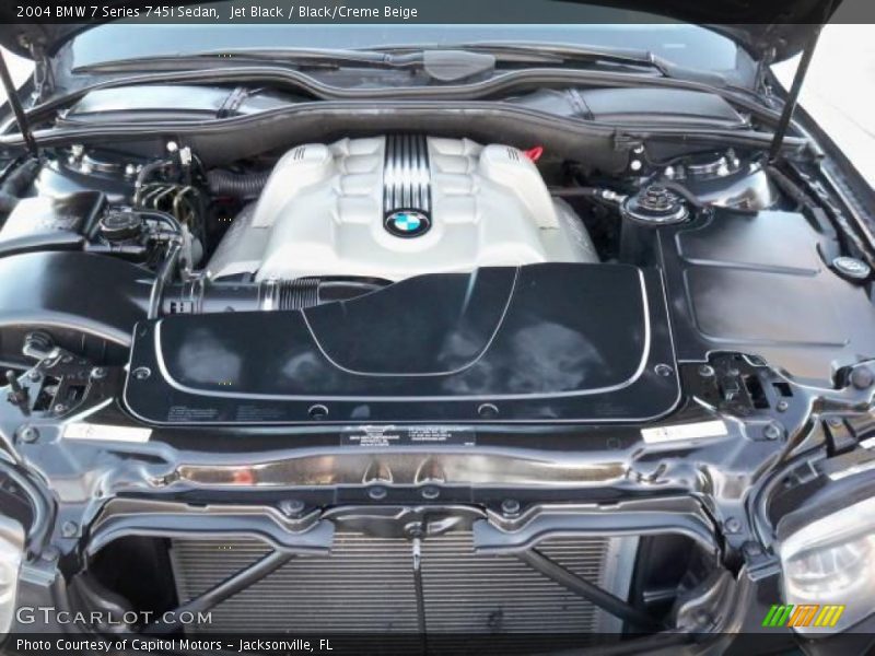 Jet Black / Black/Creme Beige 2004 BMW 7 Series 745i Sedan