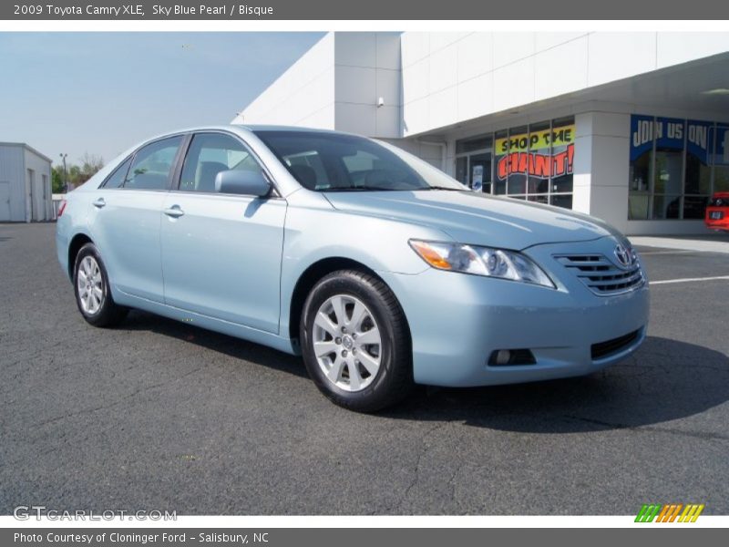 Sky Blue Pearl / Bisque 2009 Toyota Camry XLE