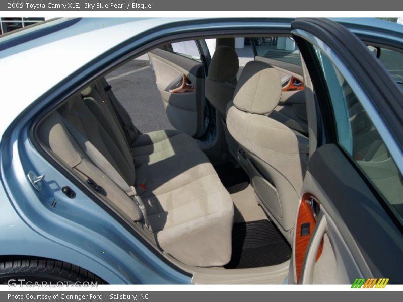 Sky Blue Pearl / Bisque 2009 Toyota Camry XLE