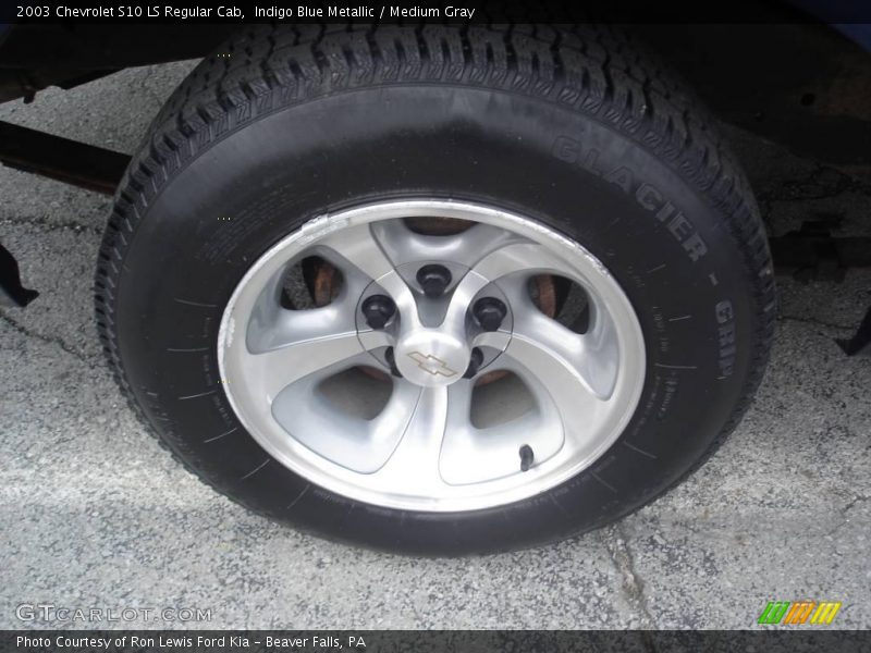 Indigo Blue Metallic / Medium Gray 2003 Chevrolet S10 LS Regular Cab