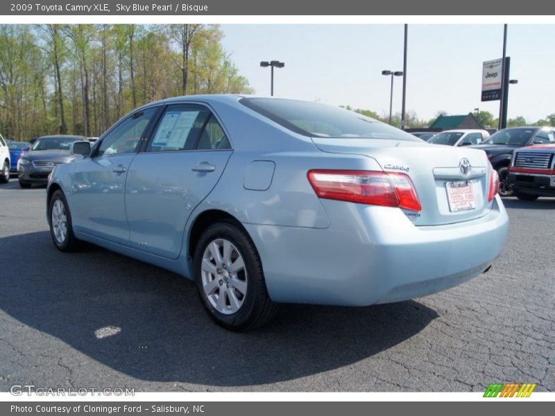 Sky Blue Pearl / Bisque 2009 Toyota Camry XLE