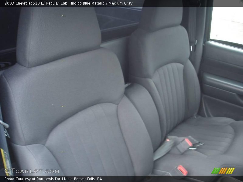 Indigo Blue Metallic / Medium Gray 2003 Chevrolet S10 LS Regular Cab