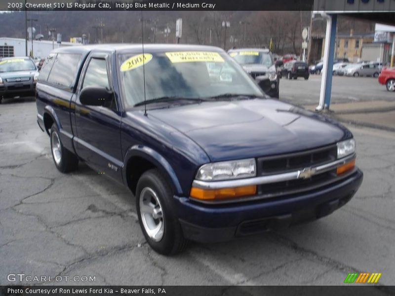 Indigo Blue Metallic / Medium Gray 2003 Chevrolet S10 LS Regular Cab