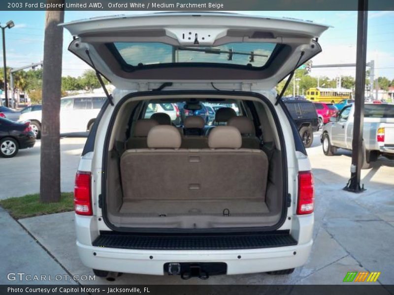  2003 Explorer Limited AWD Trunk