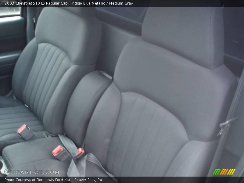 Indigo Blue Metallic / Medium Gray 2003 Chevrolet S10 LS Regular Cab