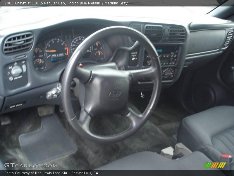 Indigo Blue Metallic / Medium Gray 2003 Chevrolet S10 LS Regular Cab
