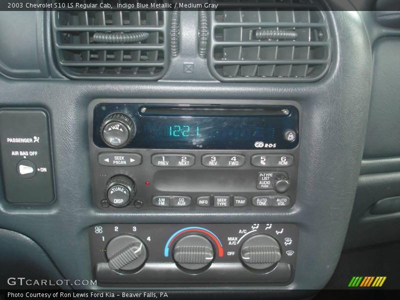 Indigo Blue Metallic / Medium Gray 2003 Chevrolet S10 LS Regular Cab