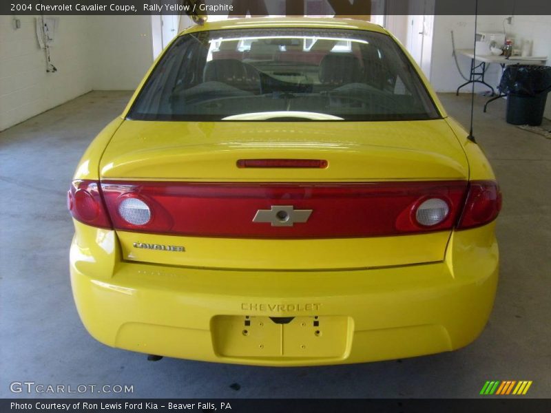 Rally Yellow / Graphite 2004 Chevrolet Cavalier Coupe