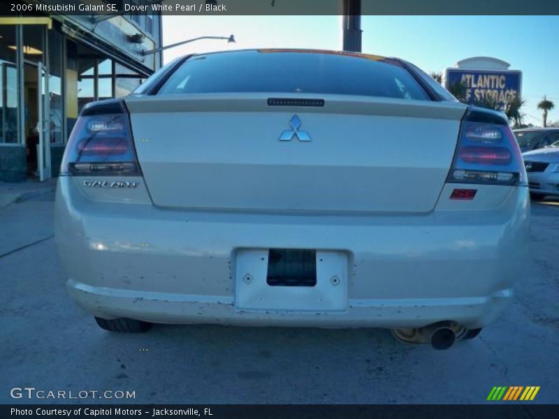 Dover White Pearl / Black 2006 Mitsubishi Galant SE