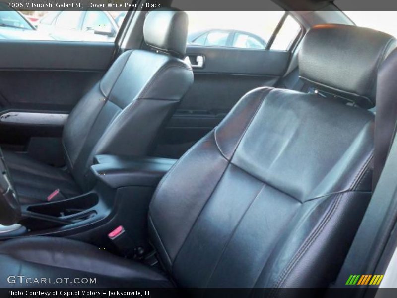 Dover White Pearl / Black 2006 Mitsubishi Galant SE