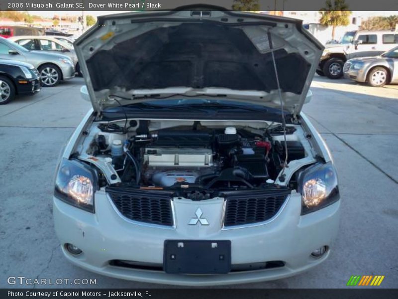 Dover White Pearl / Black 2006 Mitsubishi Galant SE
