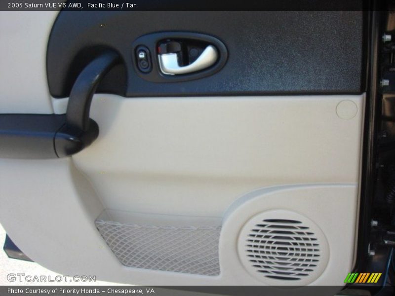 Pacific Blue / Tan 2005 Saturn VUE V6 AWD