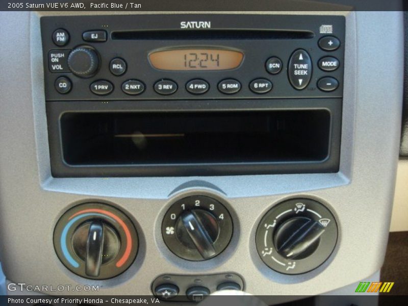 Pacific Blue / Tan 2005 Saturn VUE V6 AWD
