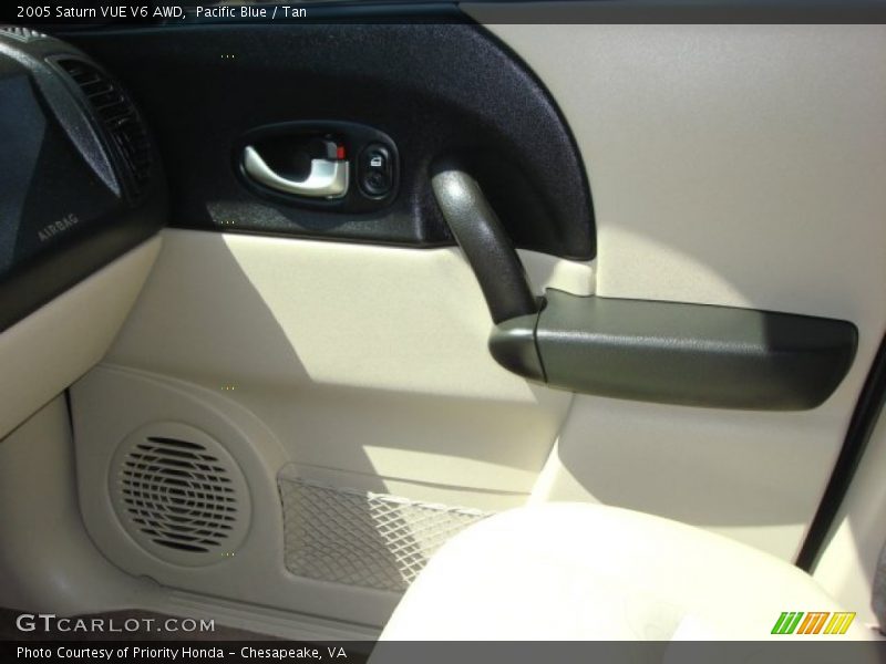 Pacific Blue / Tan 2005 Saturn VUE V6 AWD