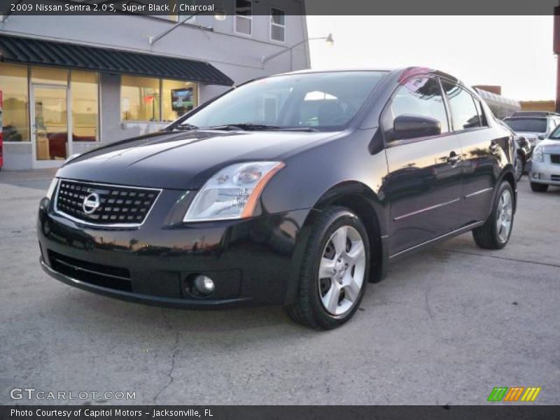 Super Black / Charcoal 2009 Nissan Sentra 2.0 S