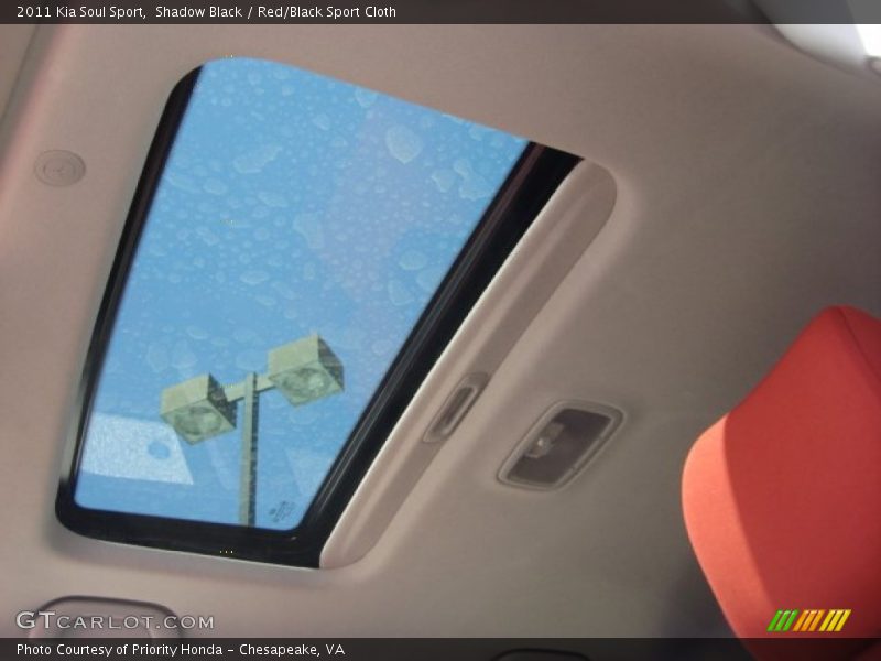 Sunroof of 2011 Soul Sport