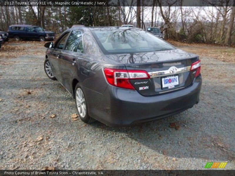 Magnetic Gray Metallic / Ivory 2012 Toyota Camry XLE V6