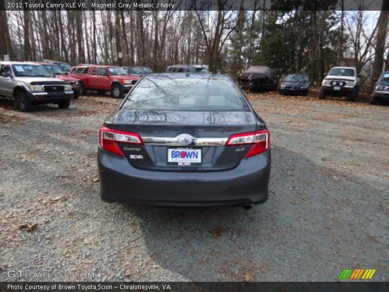 Magnetic Gray Metallic / Ivory 2012 Toyota Camry XLE V6