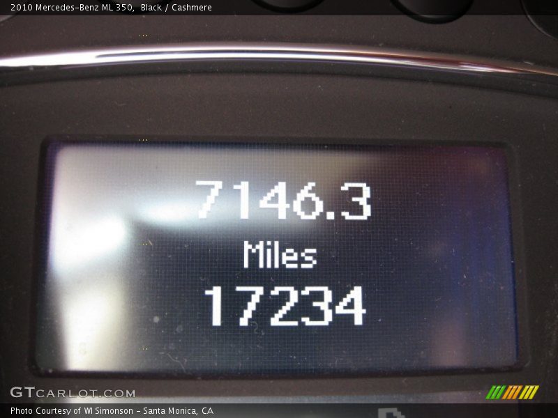 Black / Cashmere 2010 Mercedes-Benz ML 350
