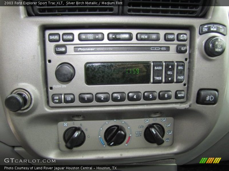 Controls of 2003 Explorer Sport Trac XLT
