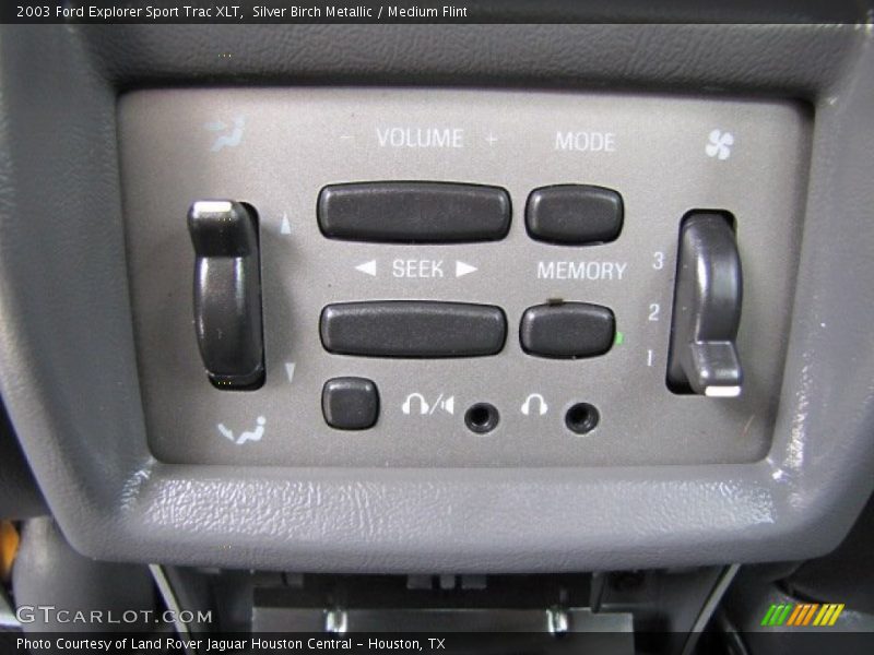 Controls of 2003 Explorer Sport Trac XLT