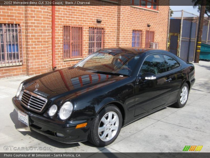 Black / Charcoal 2002 Mercedes-Benz CLK 320 Coupe