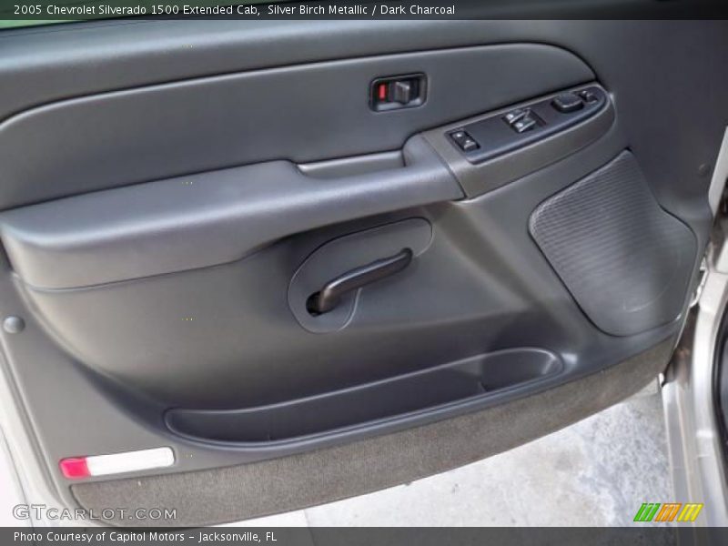 Silver Birch Metallic / Dark Charcoal 2005 Chevrolet Silverado 1500 Extended Cab