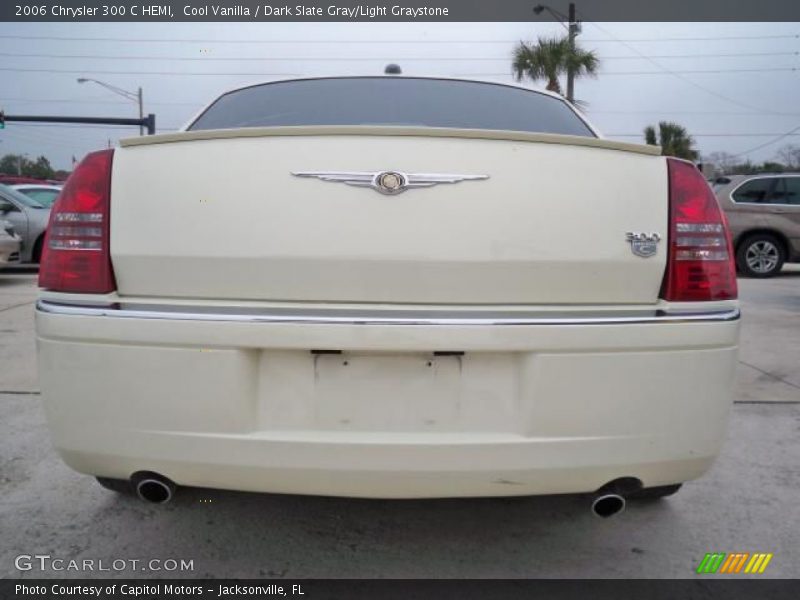 Cool Vanilla / Dark Slate Gray/Light Graystone 2006 Chrysler 300 C HEMI