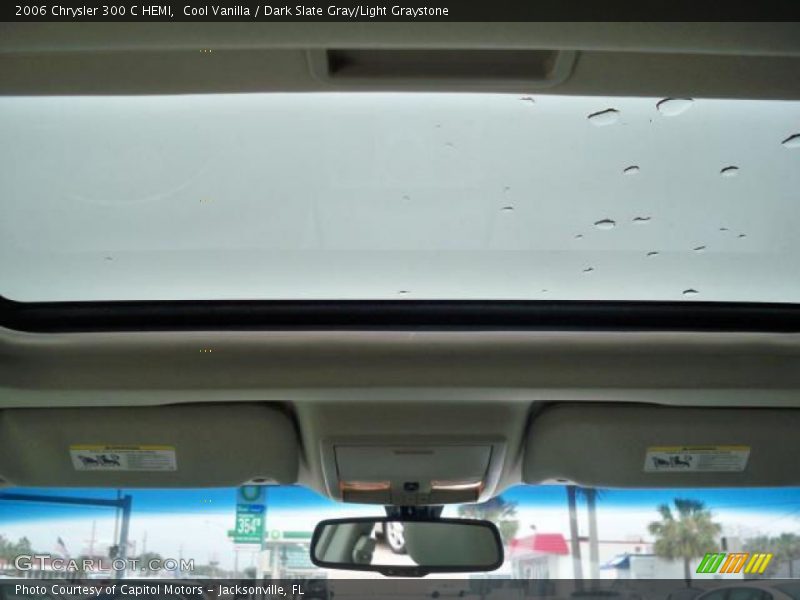 Cool Vanilla / Dark Slate Gray/Light Graystone 2006 Chrysler 300 C HEMI