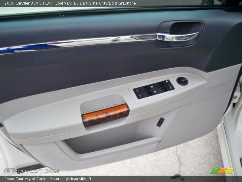 Cool Vanilla / Dark Slate Gray/Light Graystone 2006 Chrysler 300 C HEMI