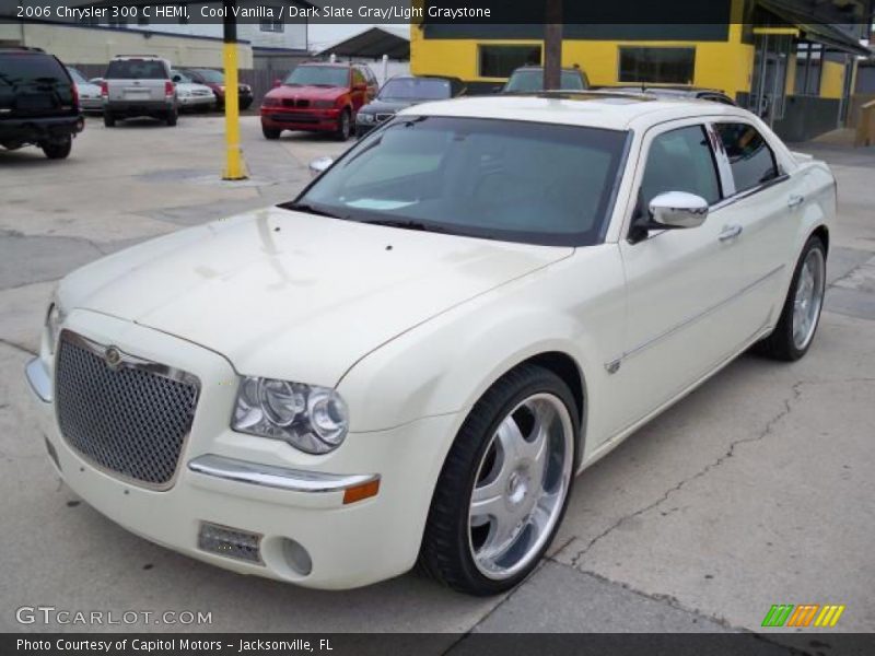 Cool Vanilla / Dark Slate Gray/Light Graystone 2006 Chrysler 300 C HEMI