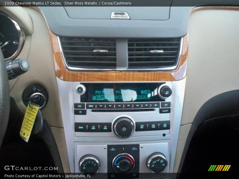 Silver Moss Metallic / Cocoa/Cashmere 2009 Chevrolet Malibu LT Sedan