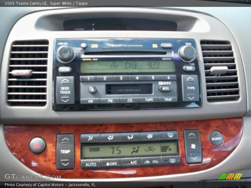 Super White / Taupe 2003 Toyota Camry LE