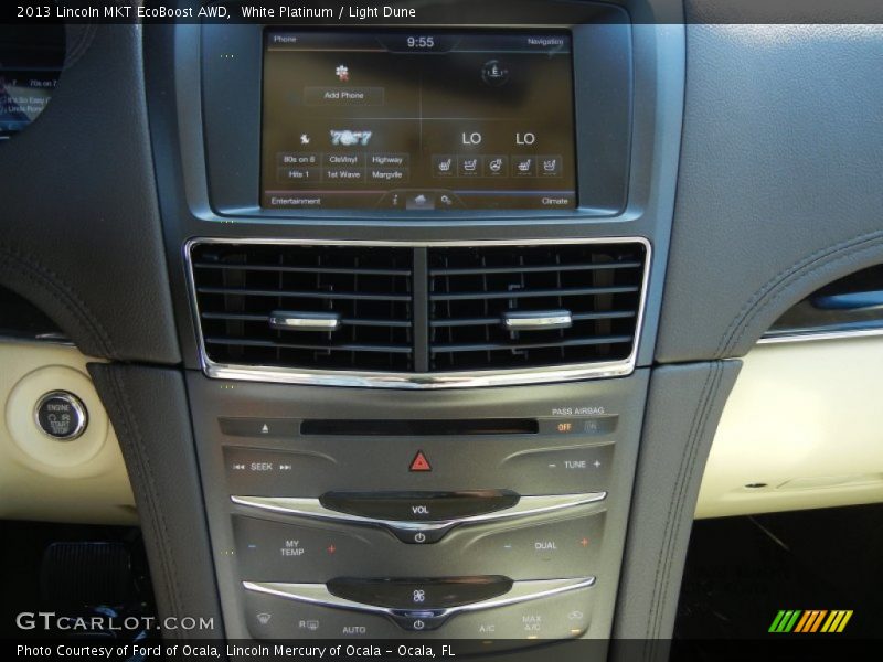 Controls of 2013 MKT EcoBoost AWD