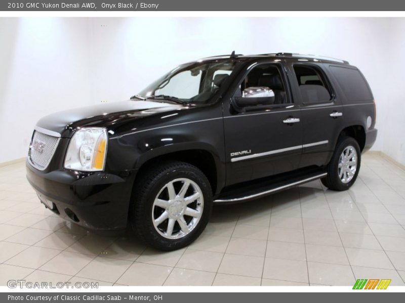 Onyx Black / Ebony 2010 GMC Yukon Denali AWD