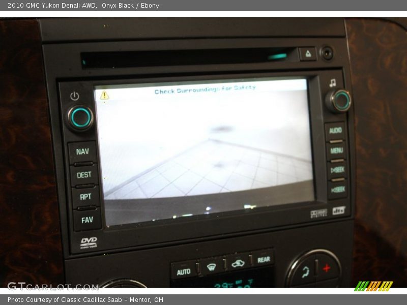 Onyx Black / Ebony 2010 GMC Yukon Denali AWD