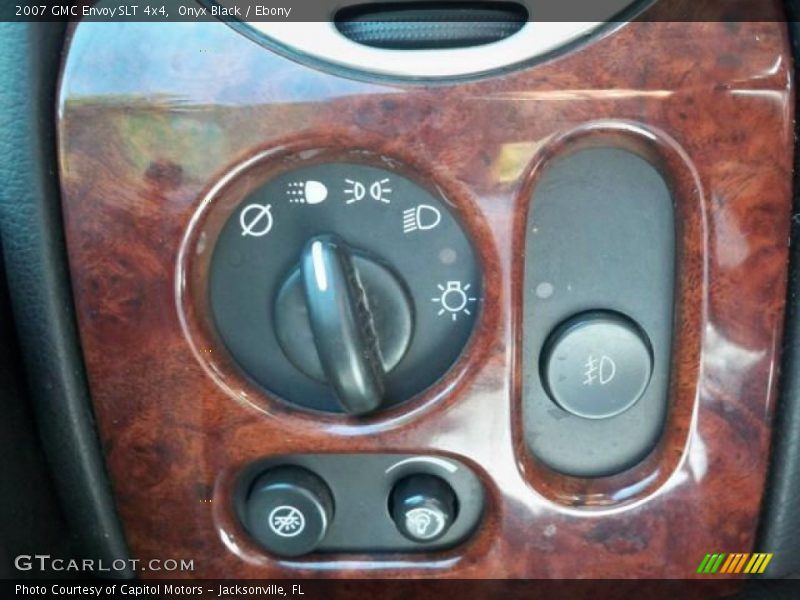 Onyx Black / Ebony 2007 GMC Envoy SLT 4x4