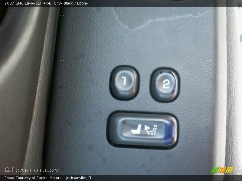 Onyx Black / Ebony 2007 GMC Envoy SLT 4x4