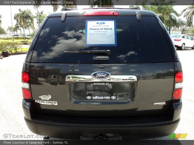 Carbon Metallic / Stone 2007 Ford Explorer XLT