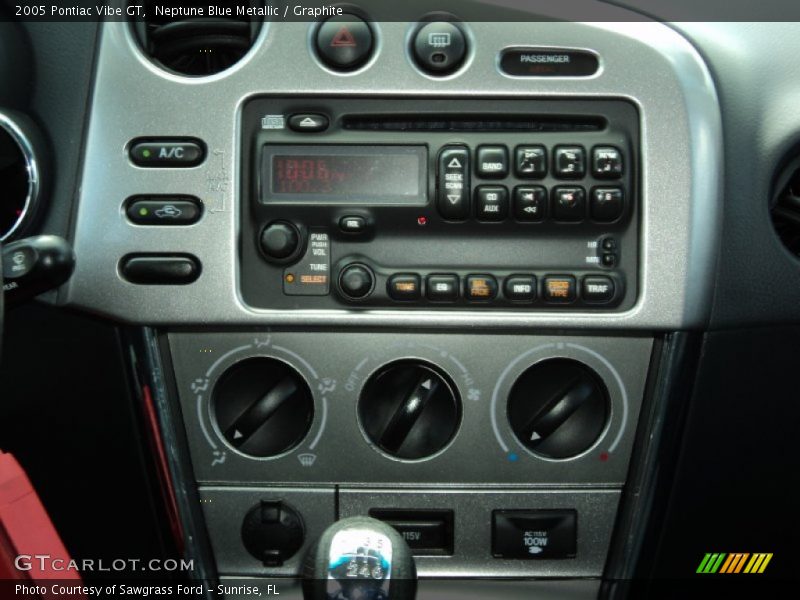 Neptune Blue Metallic / Graphite 2005 Pontiac Vibe GT